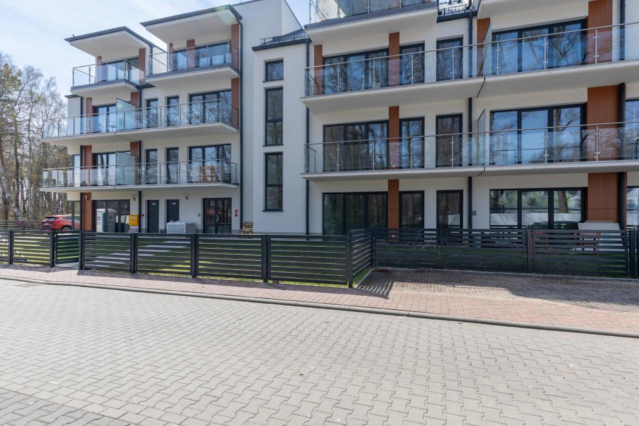 Little Laguna Apartments Sauna & Parking By Noclegi Renters Międzywodzie Dış mekan fotoğraf